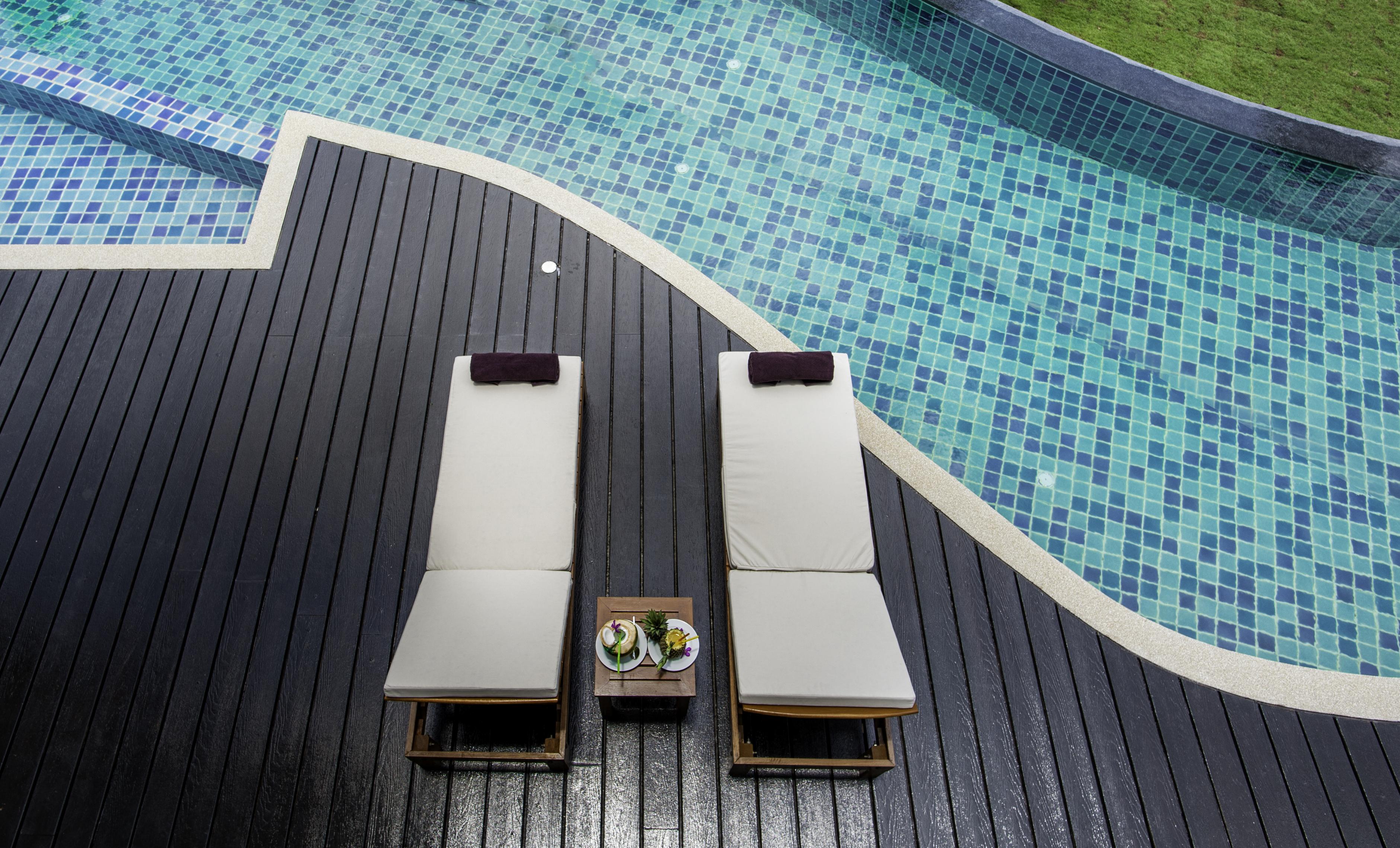 The Lunar Patong Phuket Exterior photo